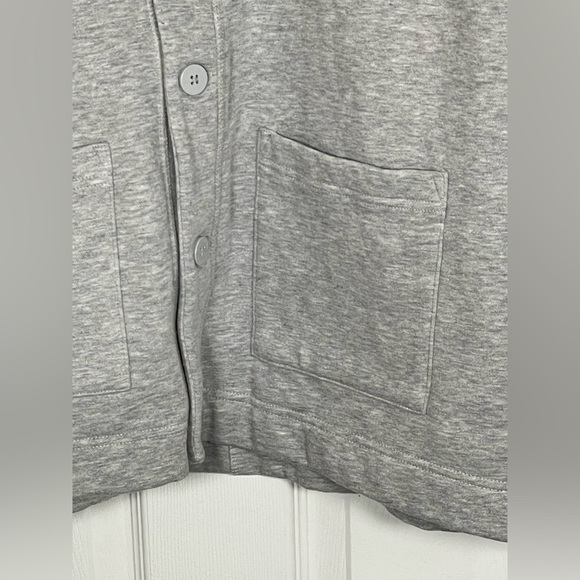 Antigua Men's Green Bay Packers Heather Gray Victory Button-Up Cardigan Large - Picture 5 of 10